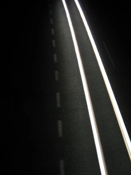 Lumières de la circulation nocturne — Photo