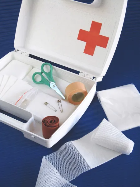 Kit de primeros auxilios — Foto de Stock