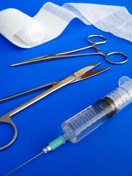 Syringe and surgical tools — Stock Photo, Image
