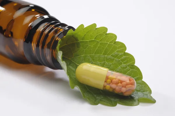 Гомеопатическая альтернативная медицина — стоковое фото