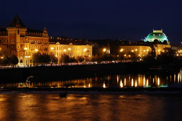 Прага ночью Лицензионные Стоковые Изображения