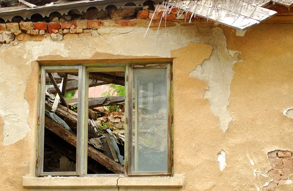 stock image Ruined building