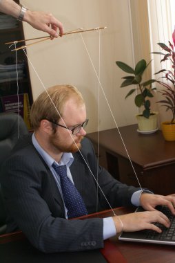 Adam-kukla 's yazarak