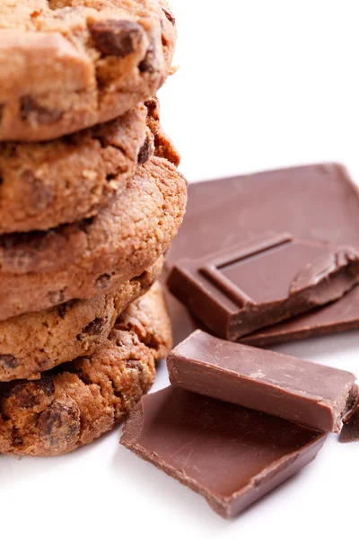 Schokoladenkekse mit Schokolade — Stockfoto