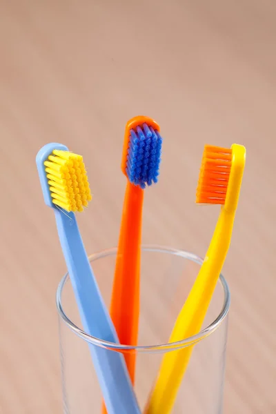 Колір зубні щітки — стокове фото