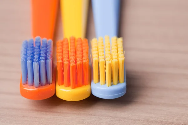 Колір зубні щітки — стокове фото