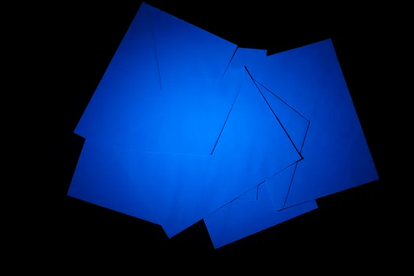 Enveloppen met blauw licht — Stockfoto
