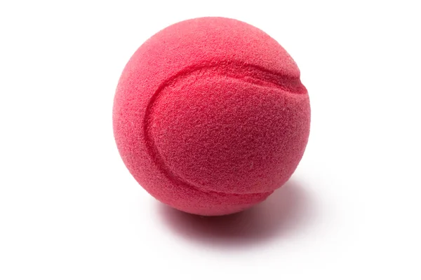 Розовый теннисный мяч — стоковое фото