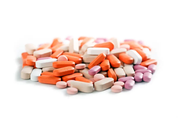 Цветные таблетки — стоковое фото