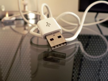 Usb cable 4 clipart