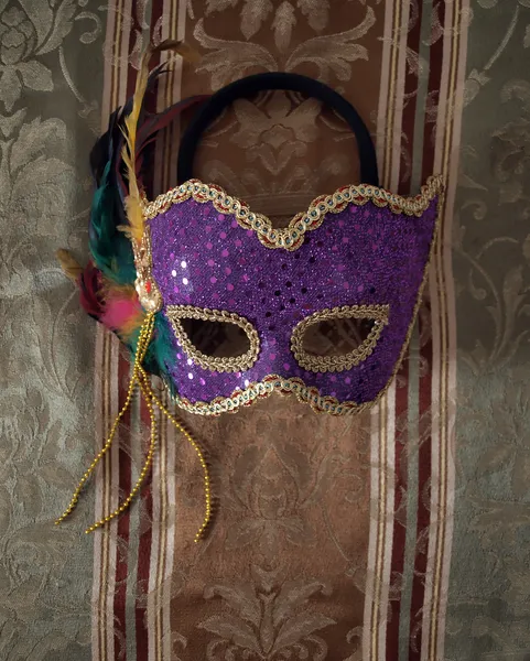Karnevalsmaske auf Stoff 3 — Stockfoto