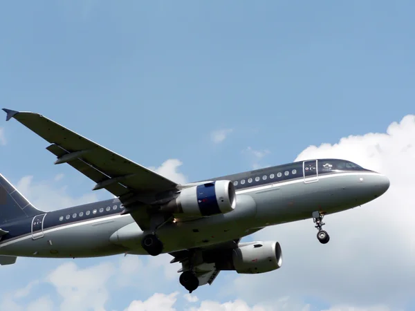 Commercial jet in flight 08 7 — Stock Photo, Image