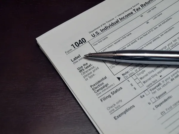 Formulário do imposto sobre o rendimento 6 Fotografia De Stock