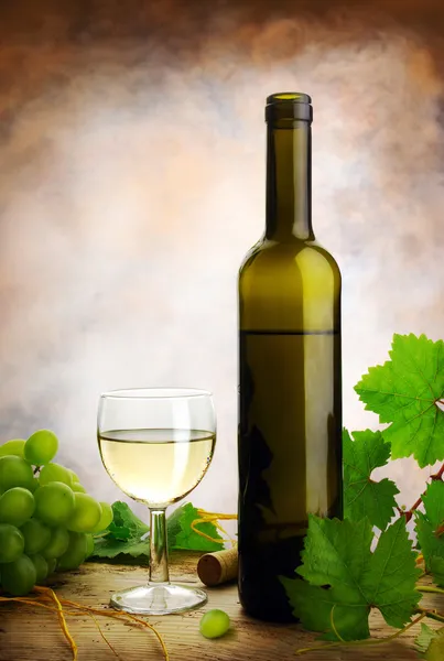 Arreglo vino blanco — Foto de Stock