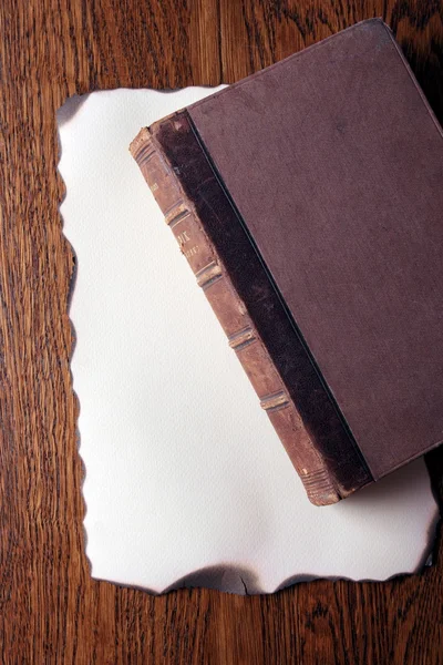 Staré knihy a starého papíru — Stock fotografie