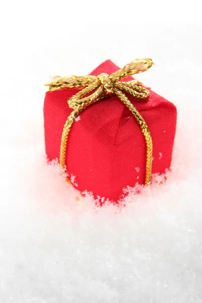 Red present box — Stock Photo, Image