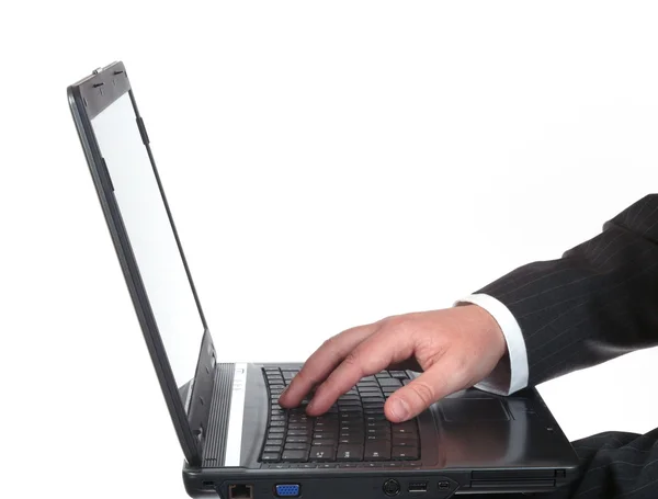 Mão no teclado do laptop — Fotografia de Stock