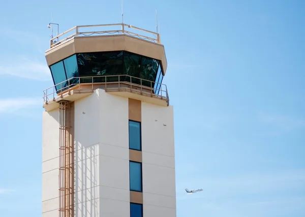 Luchthaven toren — Stockfoto