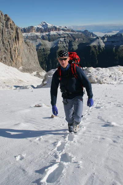 冬のスポーツ - 登山 — ストック写真