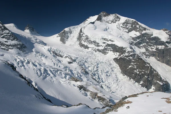 알프스에 있는 높은 산 — 스톡 사진