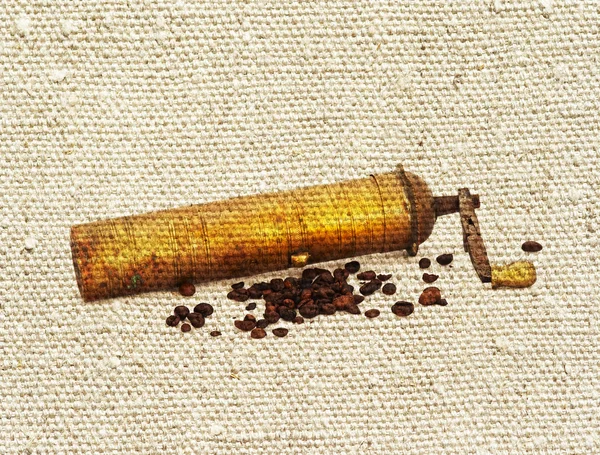 Kahve değirmeni ve fasulye — Stok fotoğraf