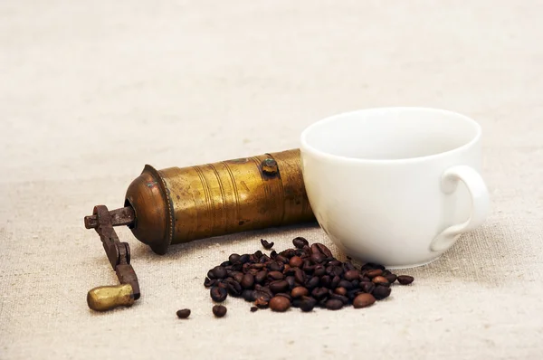 Coffee mill and beans — Stock Photo, Image