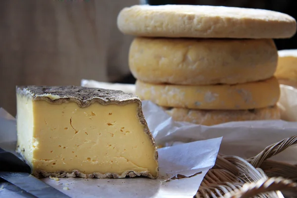 Γαλλικά τυρί νεκρή φύση — Φωτογραφία Αρχείου