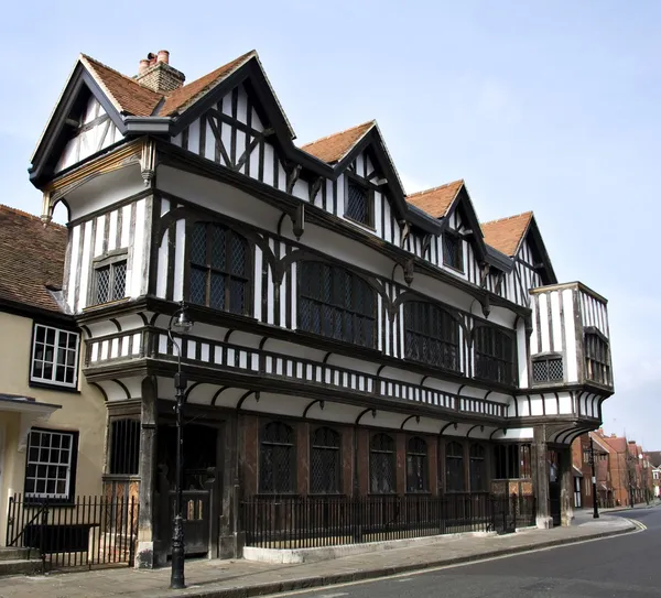 Tudor house — Stok fotoğraf