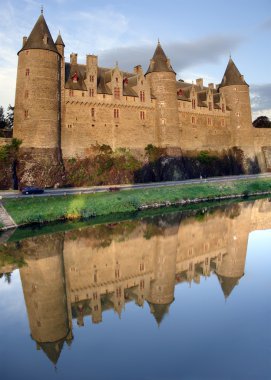 Josselin Chateau clipart