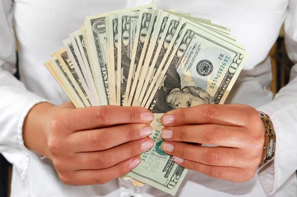 Dinero en la mano —  Fotos de Stock