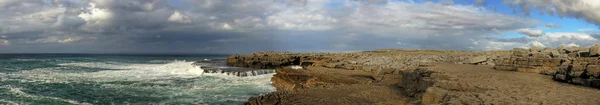 Panoramic coast of Ireland — Stock Photo, Image