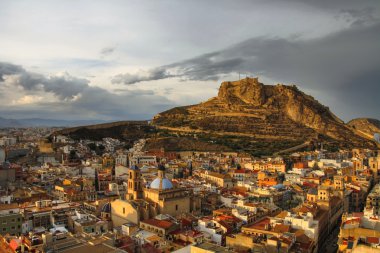 gün batımında Alicante