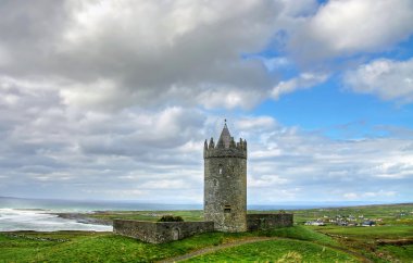 Doonagore castle in Doolin clipart
