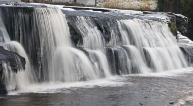 Kış cascades