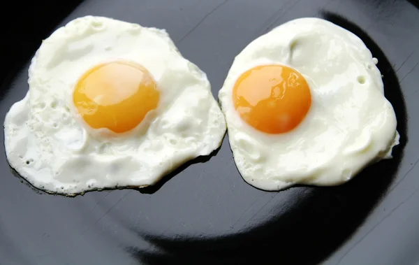 Sonrisa de huevos — Foto de Stock