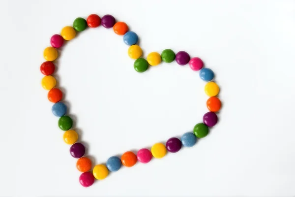 Kleurrijke harten gemaakt van snoep — Stockfoto