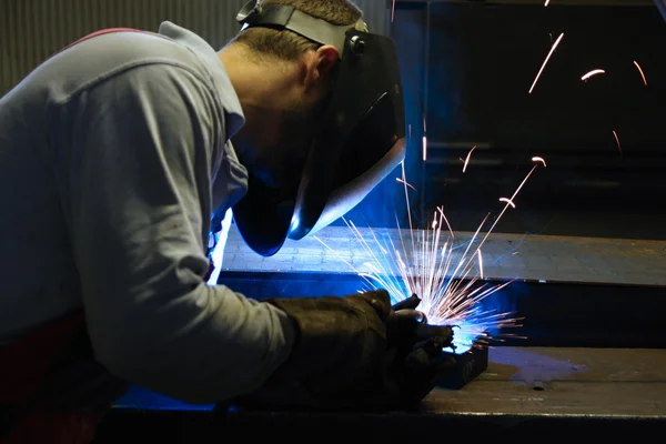 WELDING STEEL AND SPARKS — Stock Photo, Image