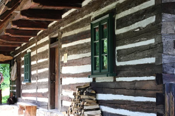 Timbered cottage — Stock Photo, Image