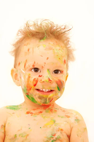 Розфарбована дитина з пряним волоссям — стокове фото