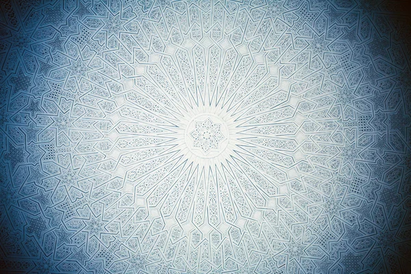 Modré ochablé arabský strop — Stock fotografie
