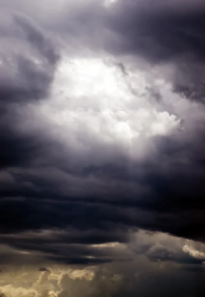 Cielo tempestoso — Foto Stock