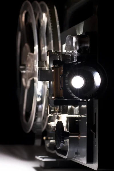 Старый домашний кинопроектор — стоковое фото
