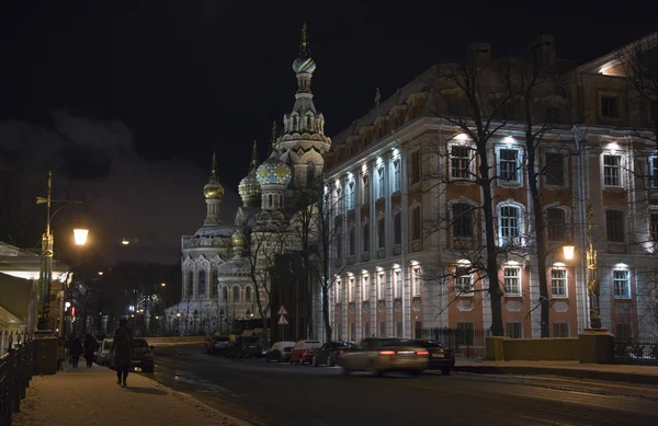 Nitgh calle en invierno San Petersburgo —  Fotos de Stock