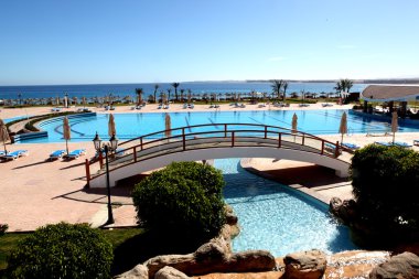 Otel
