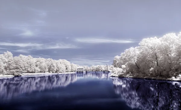 Зимова ріка — стокове фото