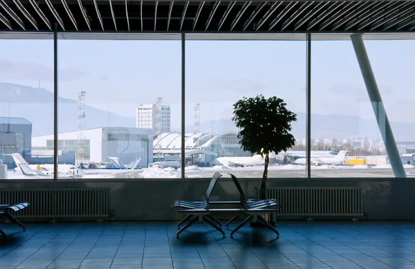 Flygplats terminal väntrummet — Stockfoto