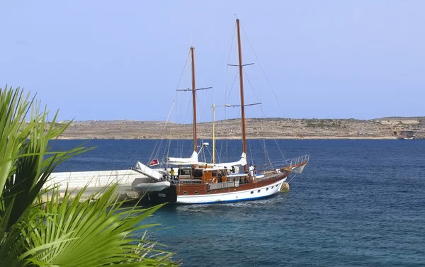 Akdeniz yelkenli tekne yat — Stok fotoğraf