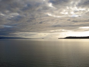 Bulutların üzerinde lake taupo, Yeni Zelanda