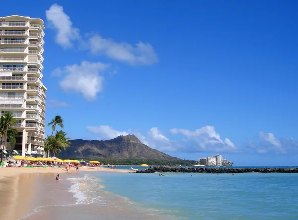 Παραλία Waikiki και το κεφάλι διαμαντιών κρατήρα — Φωτογραφία Αρχείου