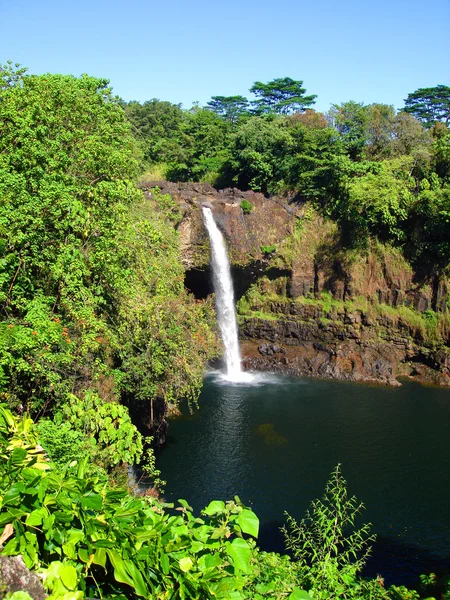 Rainbow falls, grote eiland, hawaii — Stockfoto
